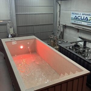 Contenedor piscina de 6m x 2,4 m